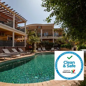 4* Pensión Charming & Dom Manuel I Adults Only